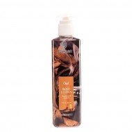 Body lotion with the scent of oud from Aroma